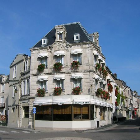 Hotel Restaurant Des Remparts Шомон Экстерьер фото