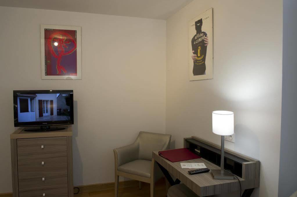 Hotel Restaurant Des Remparts Шомон Экстерьер фото